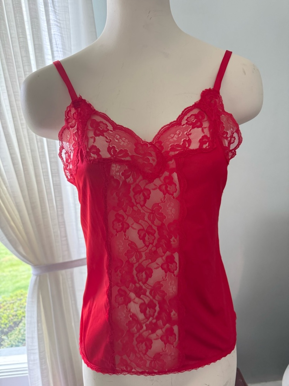 Women's Sexy Red Lace Camisole Top